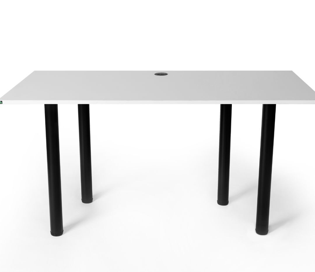 biurko proste białe z przepustem 135x65cm białe